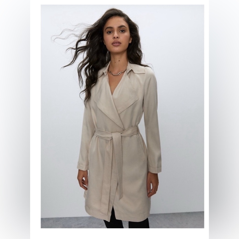 NWT Aritzia Babaton Maximo Trench XS - Picture 4 of 14